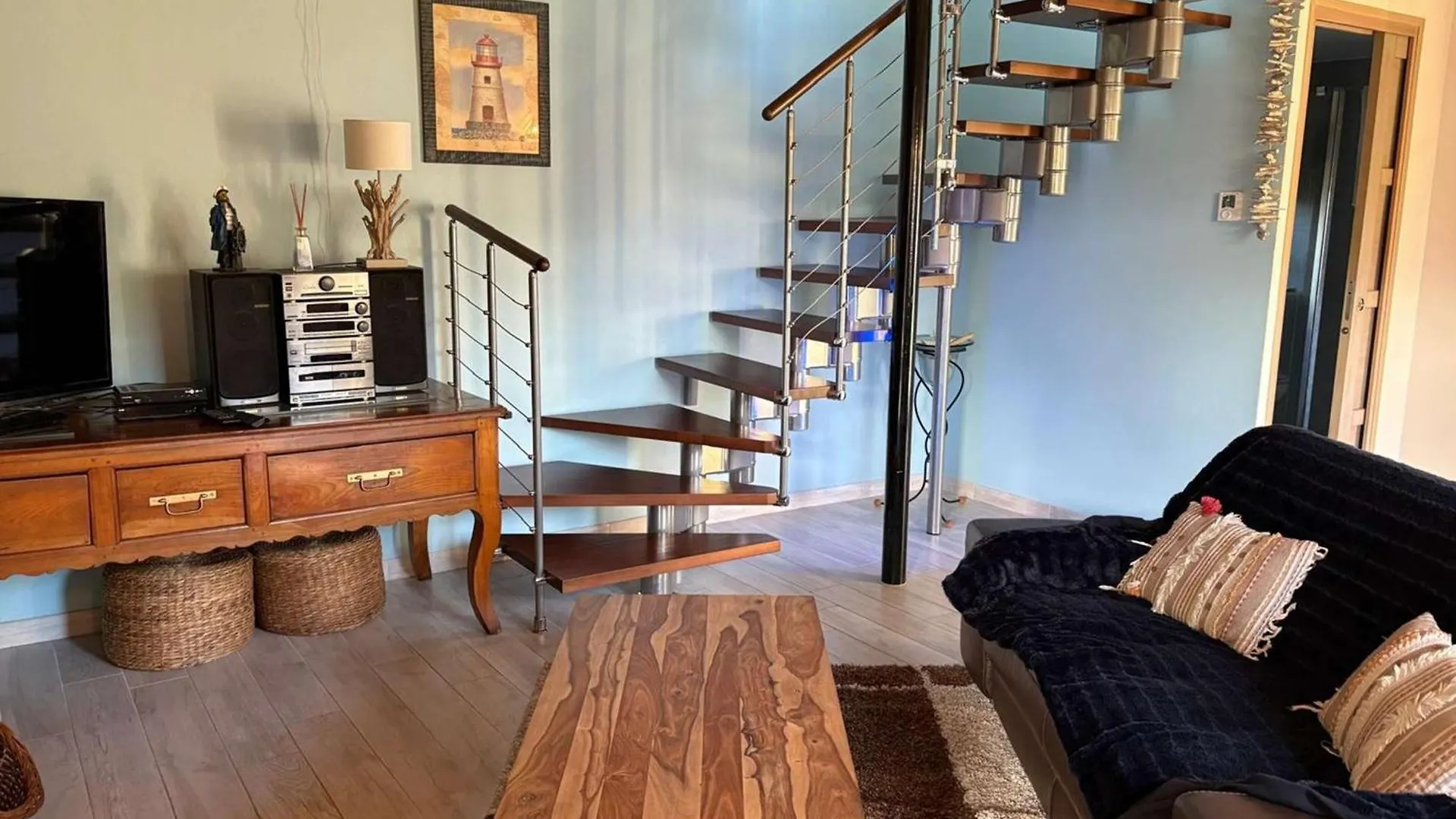 Charmante Maison Bretonne Avec Jardin Clos, Parking, Wifi, A 900M De La Plage - Tregastel - Fr-1-542-35 0*,  France